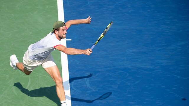 maxime cressy racket