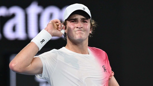 Balle De Tennis US OFFICIEL Signée Par João Fonseca - Avec Certificat D'authenticité + Sac Cadeau
