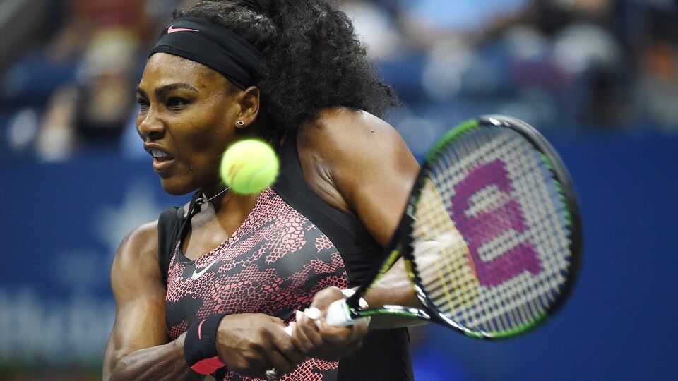 Serena wins thriller under the lights of Ashe - Official ...