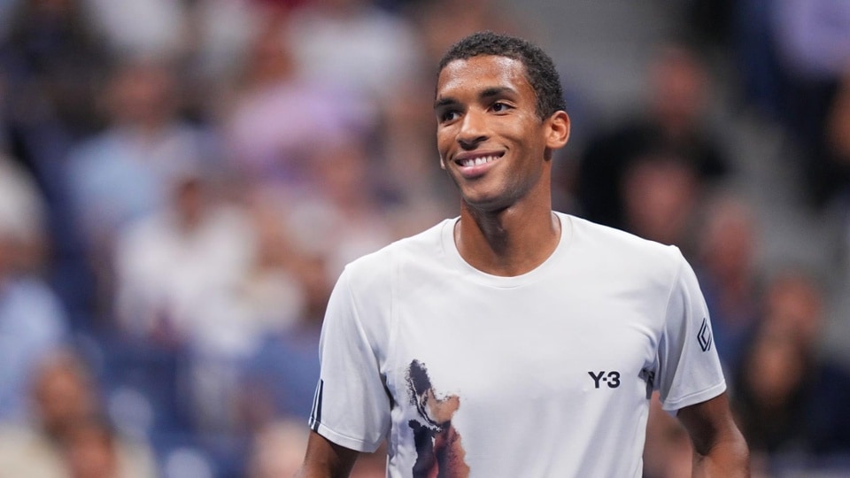 Felix Auger-Aliassime reacts during a men's singles semifinal match at the 2025 US Open on Friday, Sep. 5, 2025 in Flushing, NY. (Garrett Ellwood/USTA)