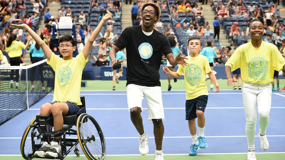 Stars come out for Arthur Ashe Kids' Day Stadium Show | Official Site