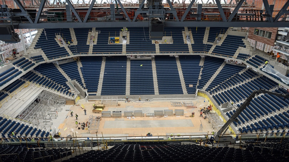 Federer Practice, Armstrong Dedication Highlight Wednesday of Fan Week