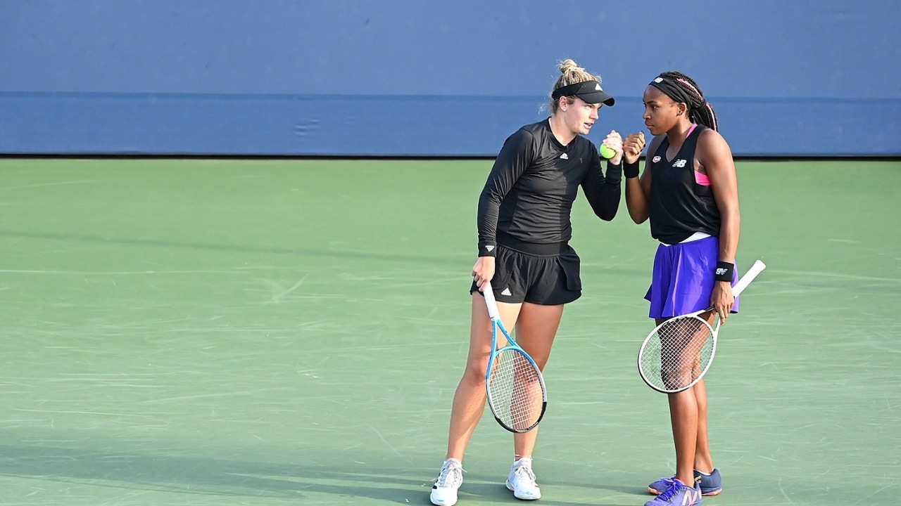 Photos Women's Doubles action on Day 5 at the 2021 US Open Official