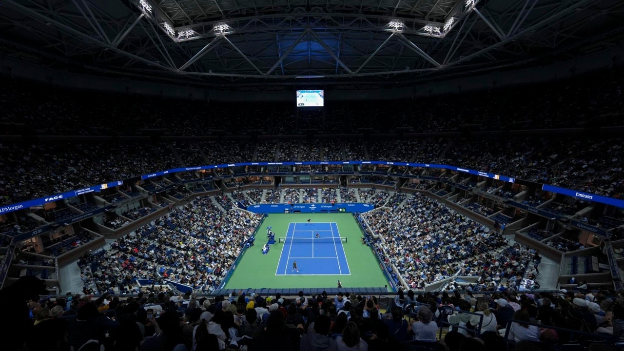 A general view of Arthur Ashe Stadium during the mixed doubles championship match between Iga Swiatek and Casper Ruud against Andrea Vavassori and Sara Errani at the 2025 US Open on Wednesday, Aug. 20, 2025 in Flushing, NY. (Darren Carroll/USTA)