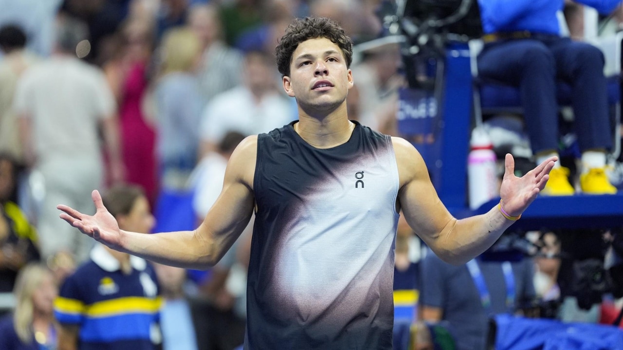 Ben Shelton reacts after winning his Men's Singles semifinal match on Day Thirteen of the 2026 US Open at USTA Billie Jean King National Tennis Center on Friday, September 11, 2026 in Flushing, NY. (Photo by Darren Carroll/USTA)