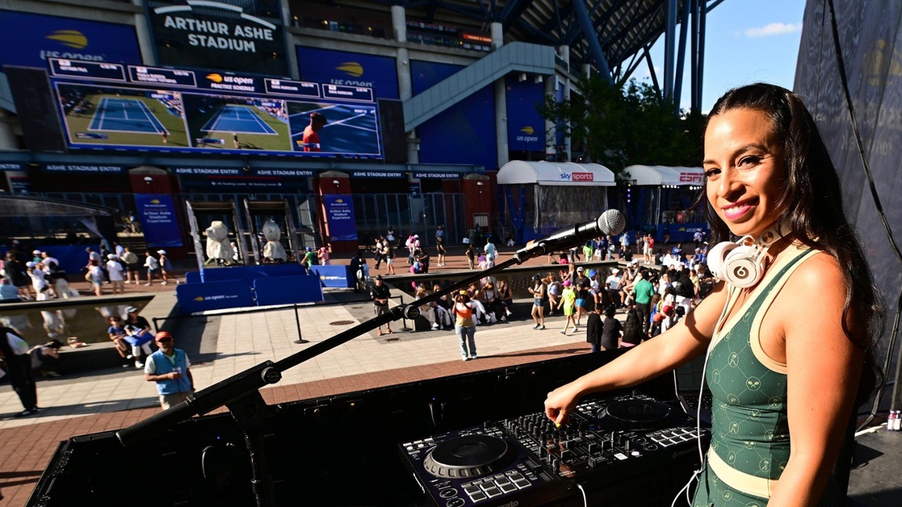 Best photos from around the grounds on Day 2 of 2024 US Open Fan Week |  Official Site of the 2026 US Open Tennis Championships - A USTA Event