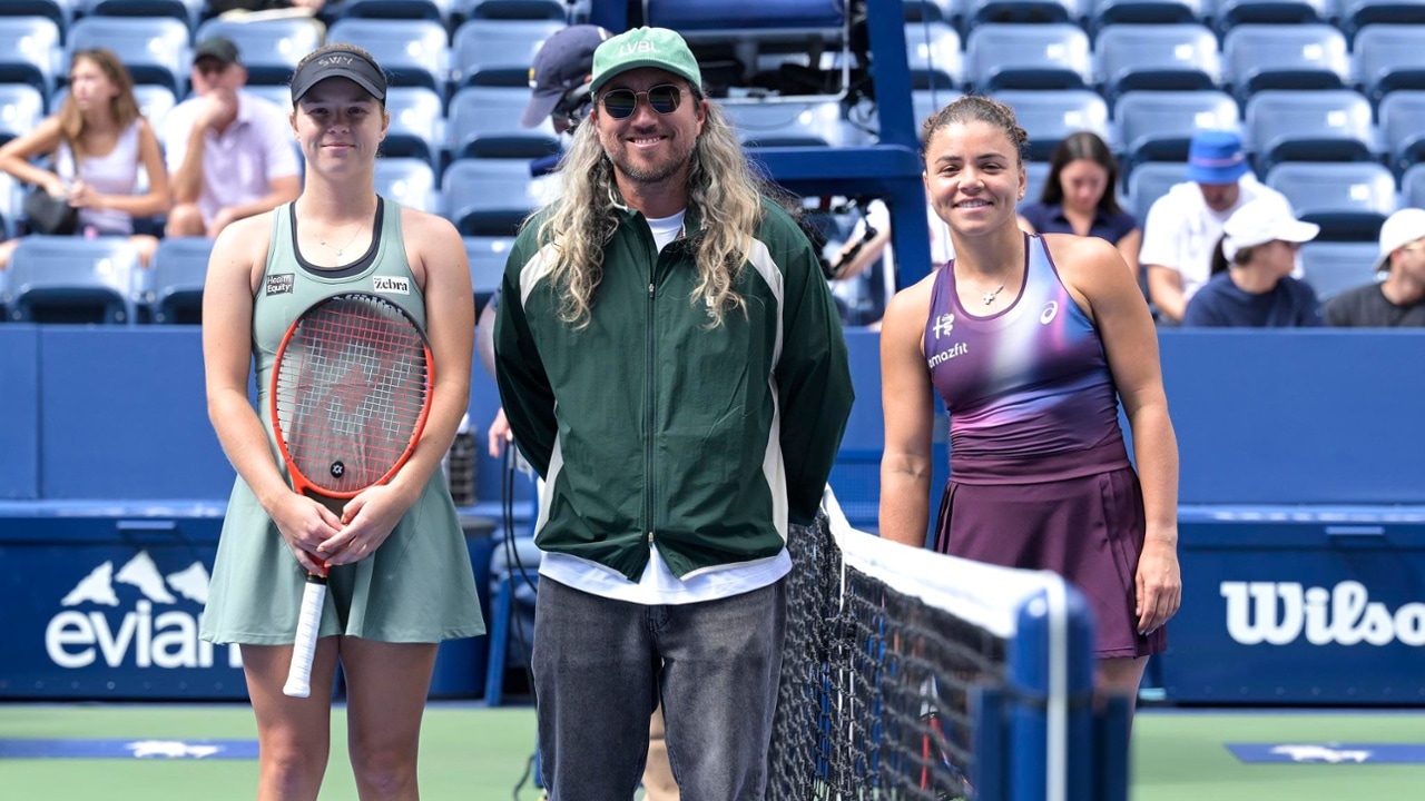 best-photos-from-jasmine-paolini-vs-veronika-erjavec-2026-us-open