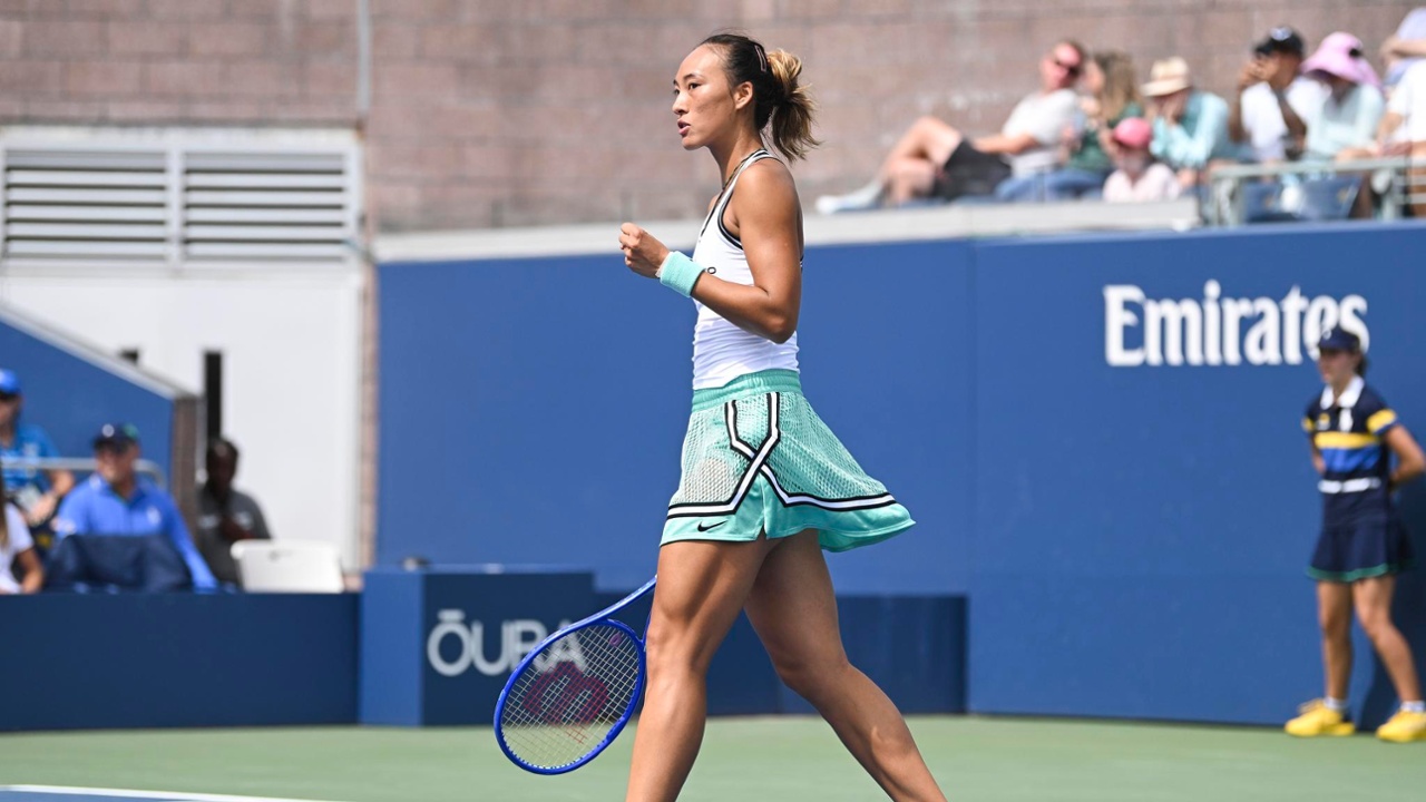 Zheng Qinwen ousts Madison Keys in Round 3, 2026 US Open | Official ...