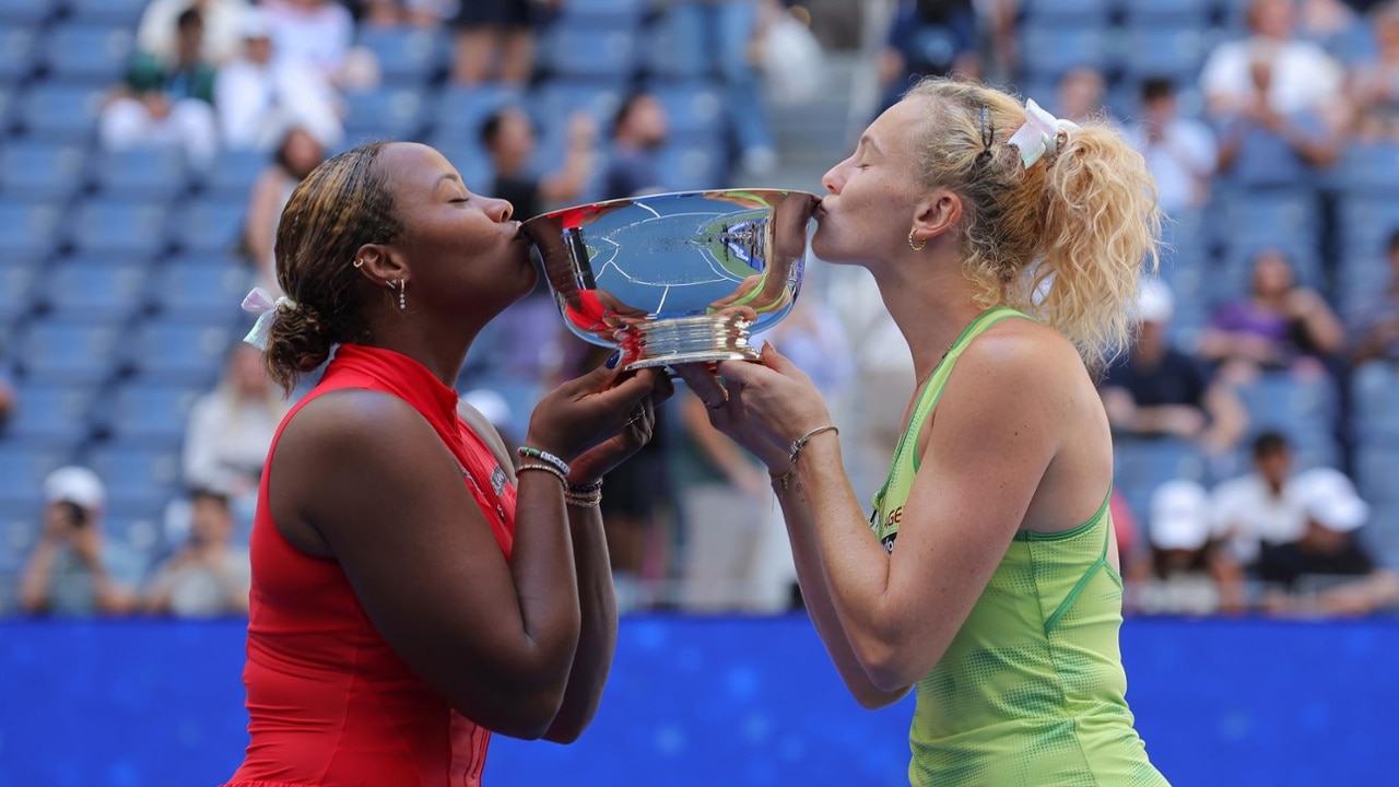 Taylor Townsend and Katerina Siniakova pose for a photo with the Championship Trophy after winning a Women's Doubles championship match on Day Thirteen of the 2026 US Open at USTA Billie Jean King National Tennis Center on Friday, September 11, 2026 in Flushing, NY. (Photo by Brad Penner/USTA)